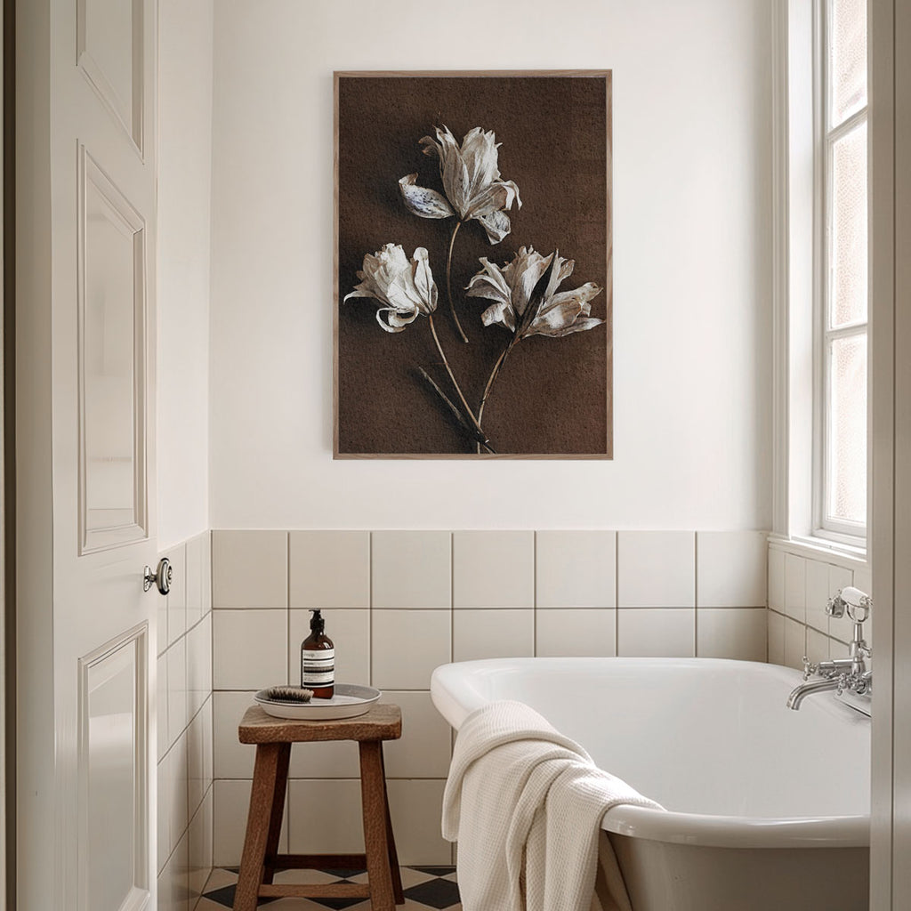 Lucie Veselá – White Flowers on Wood