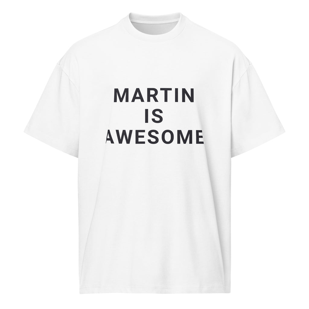 Is awesome (White) – in einem Raum in Szene gesetzt